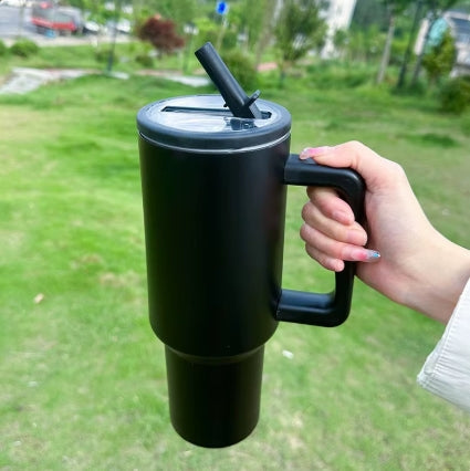 ספל תרמי 1200 מ"ל -57795 | ספל| HydroJug Traveller ספל תרמי 1200 מ"ל עם קשית מתקפלת | ספל תרמי ענק עם ידית