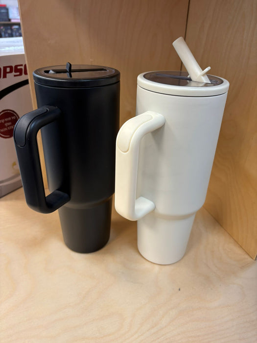 ספל תרמי 1200 מ"ל -57795  | ספל| HydroJug Traveller ספל תרמי 1200 מ"ל עם קשית מתקפלת | ספל תרמי ענק עם ידית