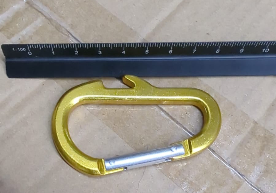 שאקל מחזי מפתחות פותחן | שקל כולל חריטת לייזר | שאקל ממותג מחזיק מפחות  | מחזיק מפתחות שאקל עם מיתוג לוגו