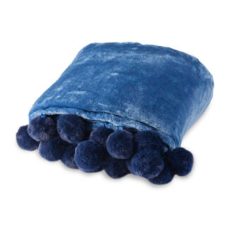 שמיכת קורל פליז עם פומפונים