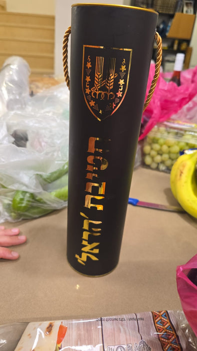 מארז גליל במיתוג אישי ליין או לכל מטרה אחרת