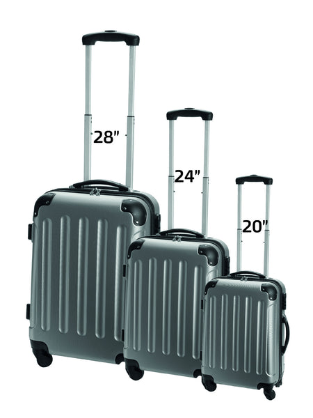 מזוודות קשיחות ב-3 גדלים.
