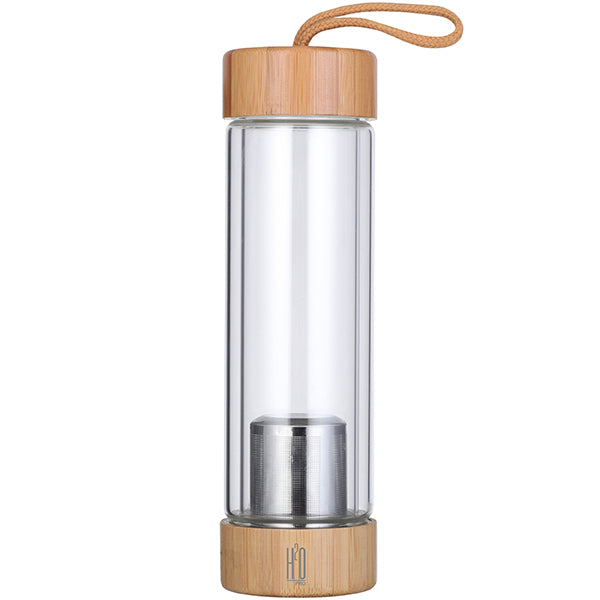 "TEA BREWING" בקבוק זכוכית דופן כפולה עם פילטר לחליטת תה מכסה במבוק מבית H2O | בקבוק לחליטה ממותג | בקבוק זכוכית לחליטה