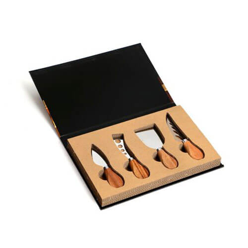 סט ארבע סכינים לחיתוך גבינות במארז מעוצב בצורת ספר